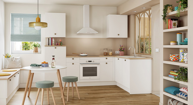 Les Bases d'une Ambiance Cocooning Blanc Cassé Bois Naturel et Laiton cuisine-ambiance-cocooning-blanc-bois-naturel