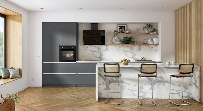 Cuisine Chic l'Élégance du Blanc effet marbre et du gris cuisine-chic-blanc-marbre-gris